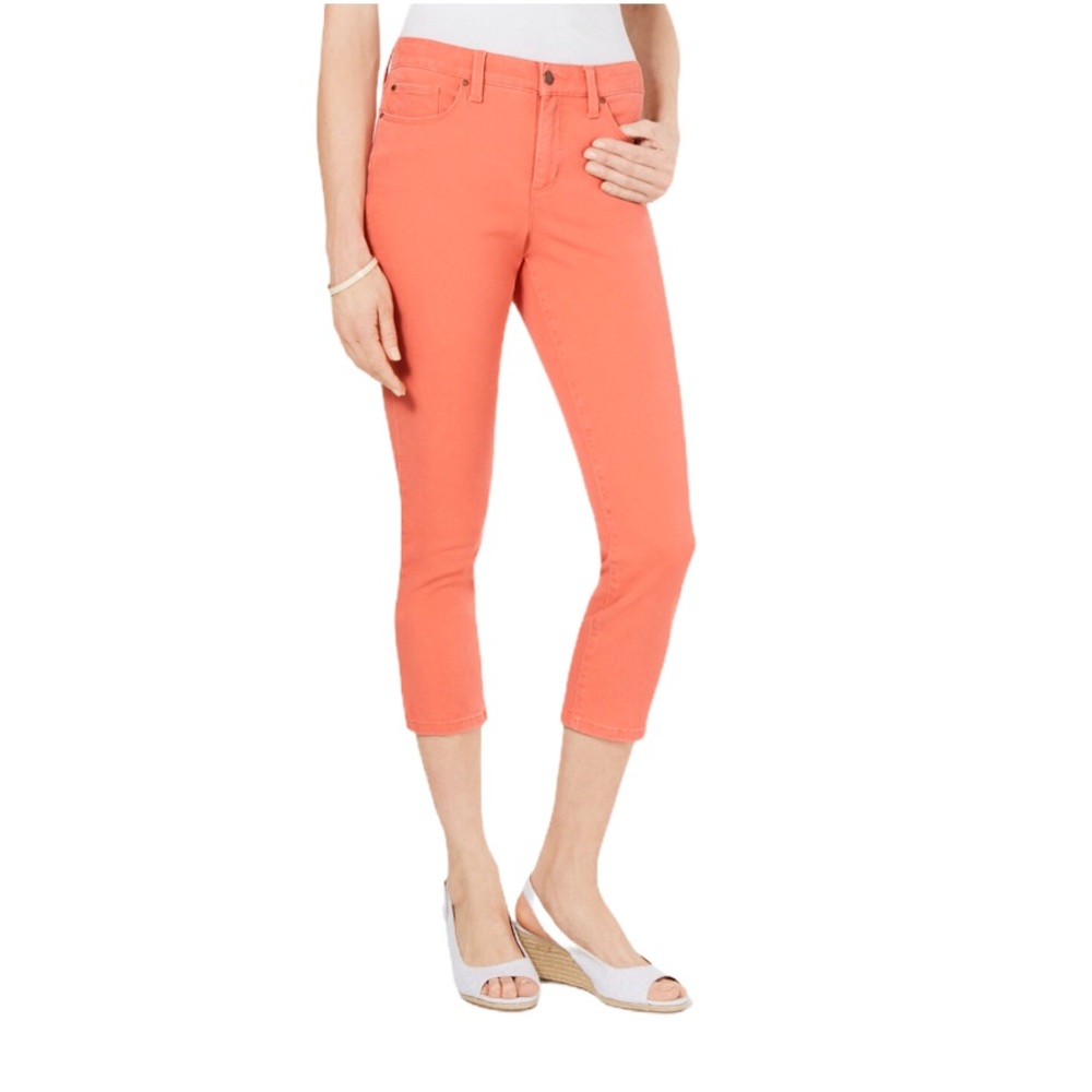 Charter Club Bristol Women’s Tummy Slimming Capri